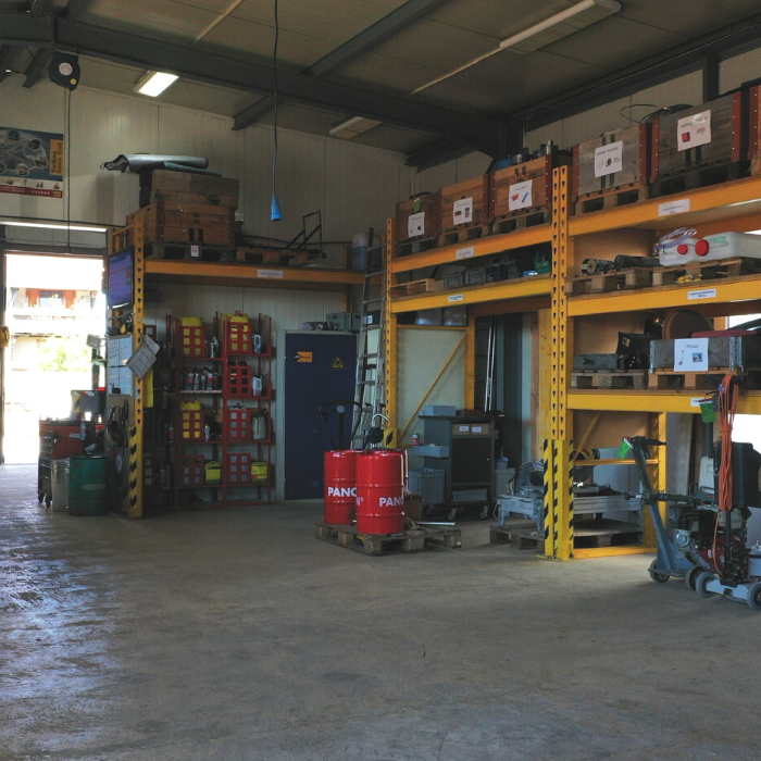 Officina Lucerna Avesco Affitto
