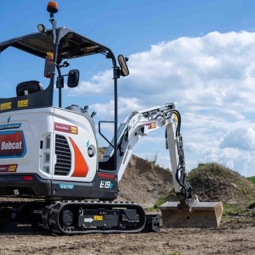 Mini Escavatore 1T – Bobcat – E-power - Noleggio