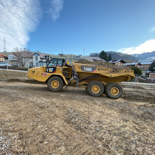 Caterpillar 730C - Vermietung